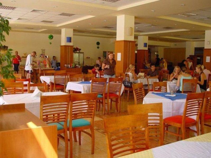 Hotel Baikal Pantai Sunny Luaran gambar