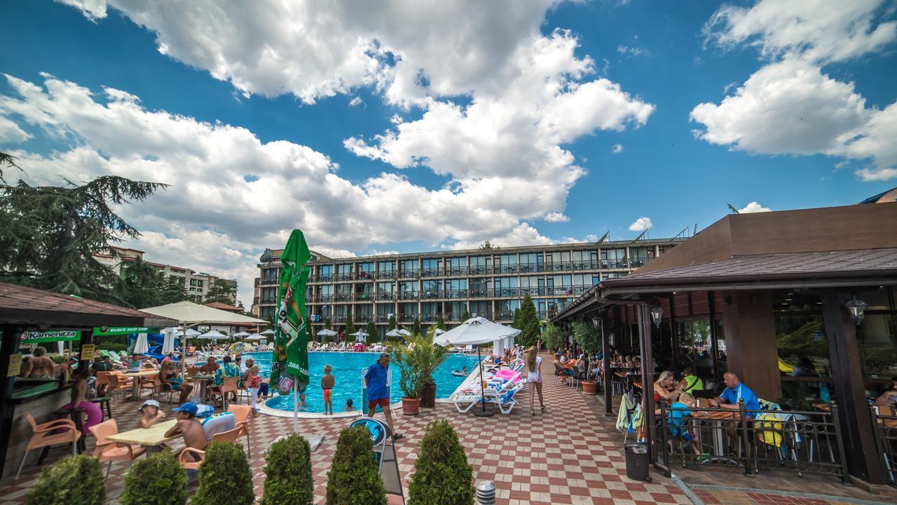 Hotel Baikal Pantai Sunny Luaran gambar