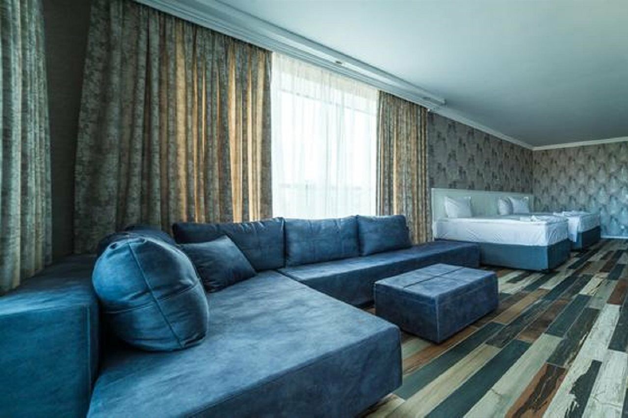 Hotel Baikal Pantai Sunny Luaran gambar