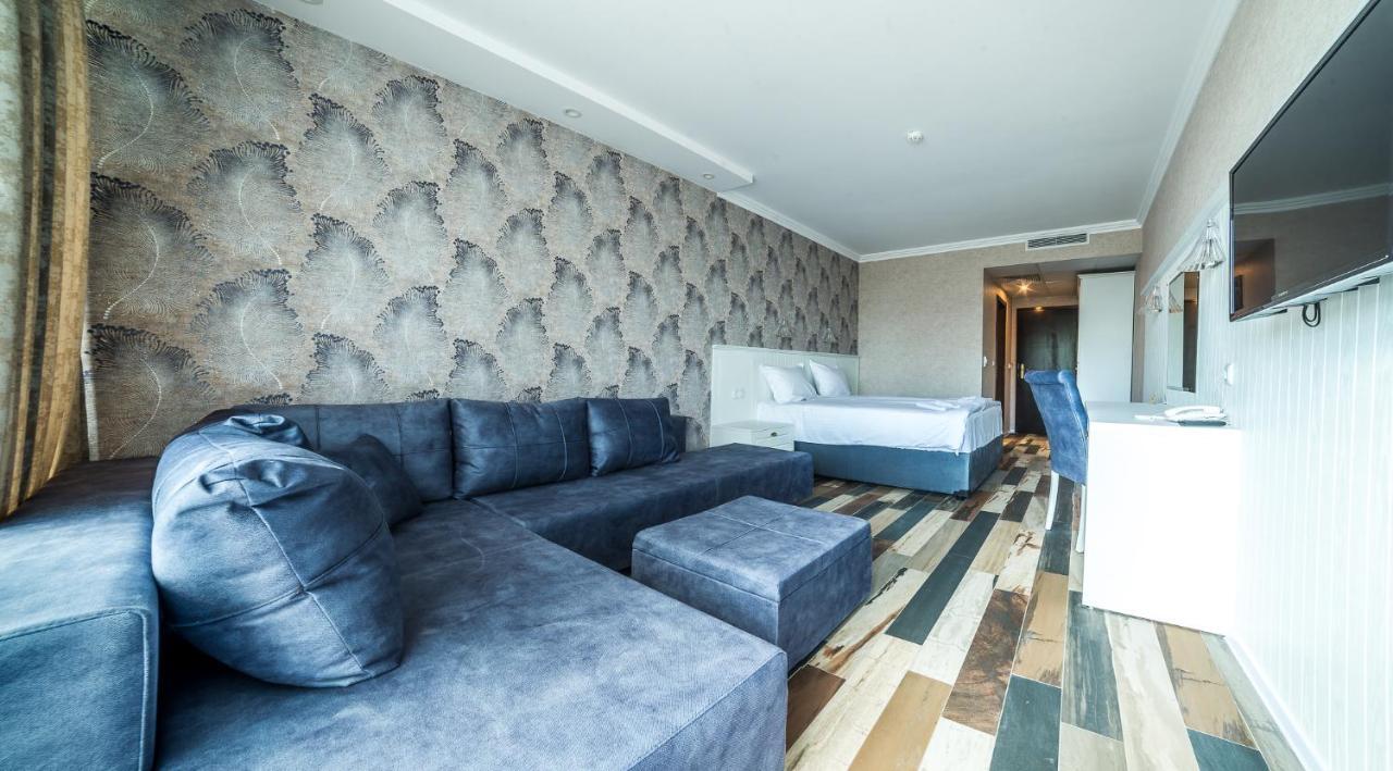Hotel Baikal Pantai Sunny Luaran gambar