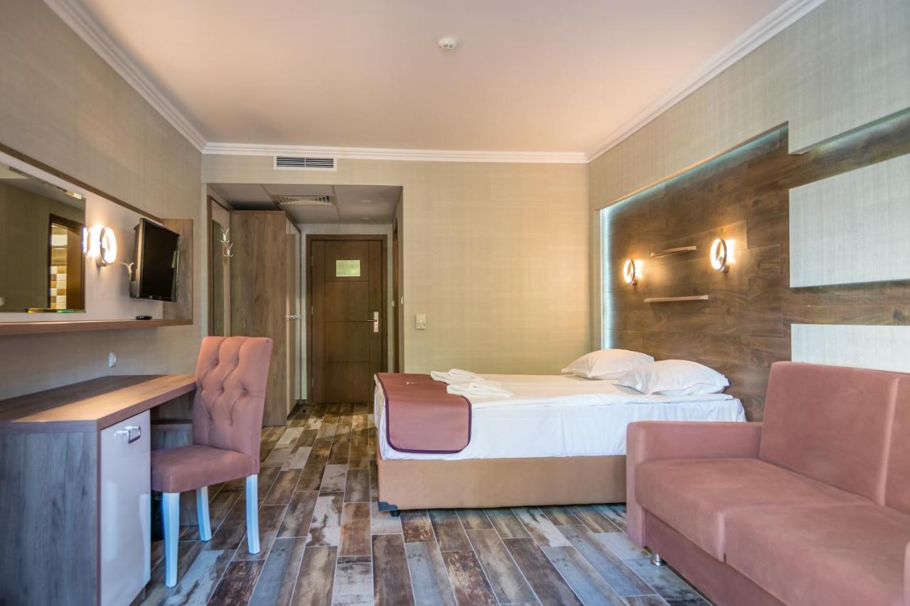 Hotel Baikal Pantai Sunny Luaran gambar